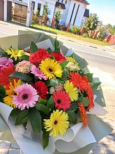 Букет цветов из:  Герберы #REPLACE_PRED# Узуново